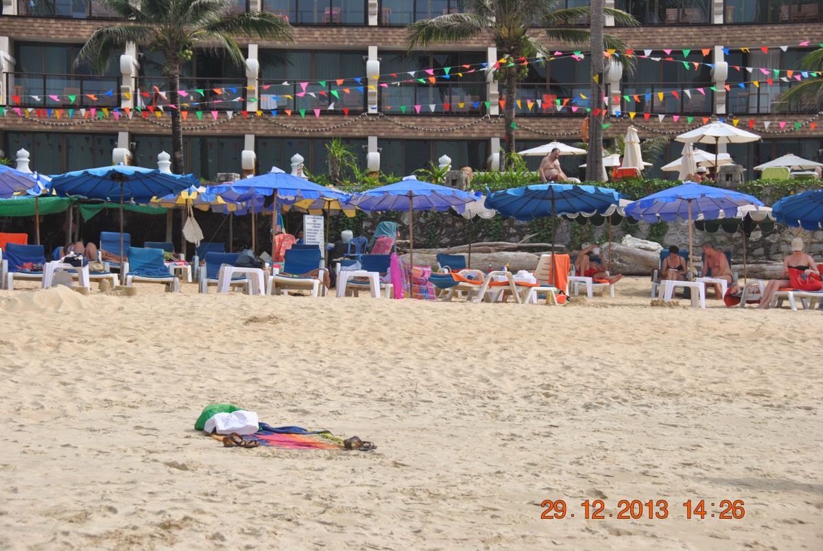 imagini hotel BEYOND KARON BEACH